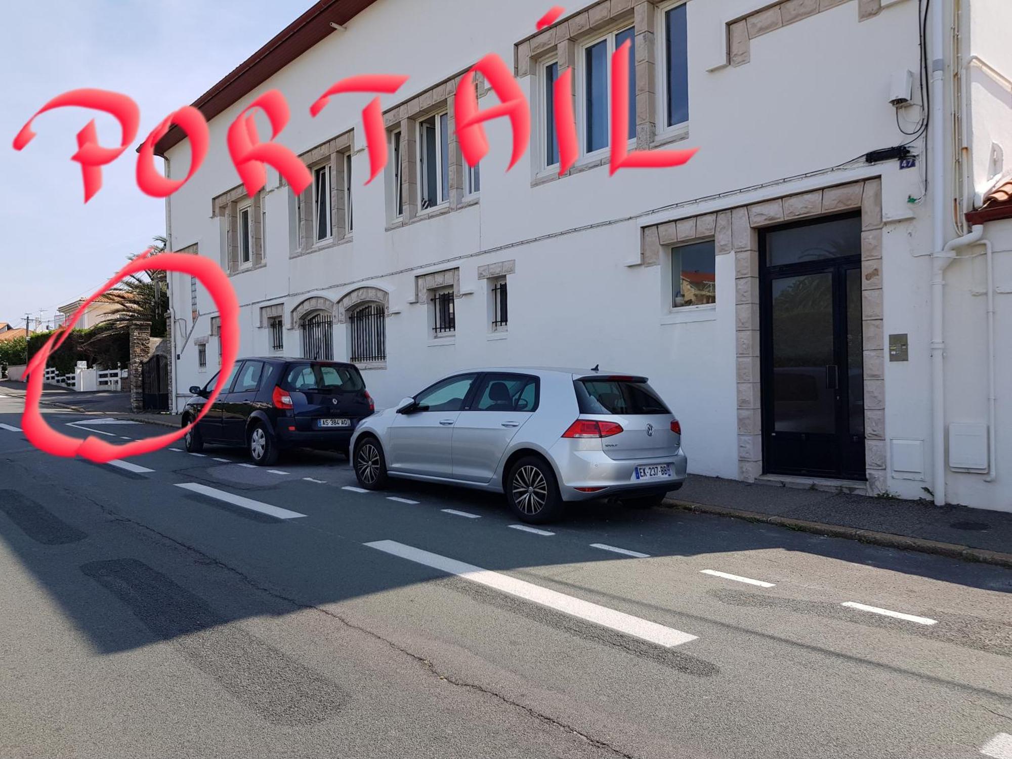 T2 Tres Bien Place A 2mns Des Plages Apartment *